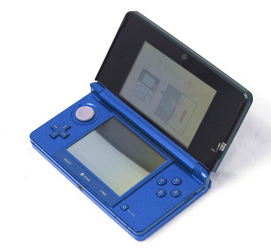 【中古】任天堂　ニンテンドー3DS コバルトブルー　CTR-S-BBAA　本体のみ　本体・液晶画面いたみ