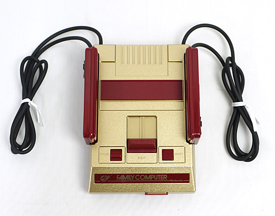 【中古】任天堂　ニンテンドークラシックミニ ファミリーコンピュータ 週刊少年ジャンプ創刊50周年記念バージョン