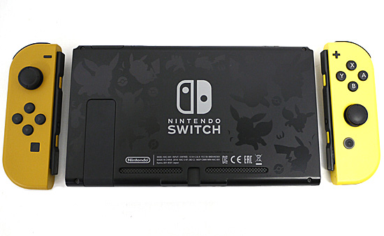 【中古】任天堂　Nintendo Switch ポケットモンスター Let’s Go! ピカチュウセット　モンスターボール Plus欠品・液晶画面いたみ