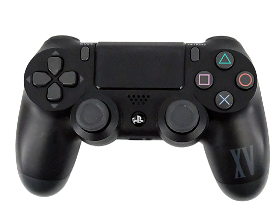 【中古】SONY　ワイヤレスコントローラー DUALSHOCK4 FINAL FANTASY XV LUNA EDITION　コントローラーのみ
