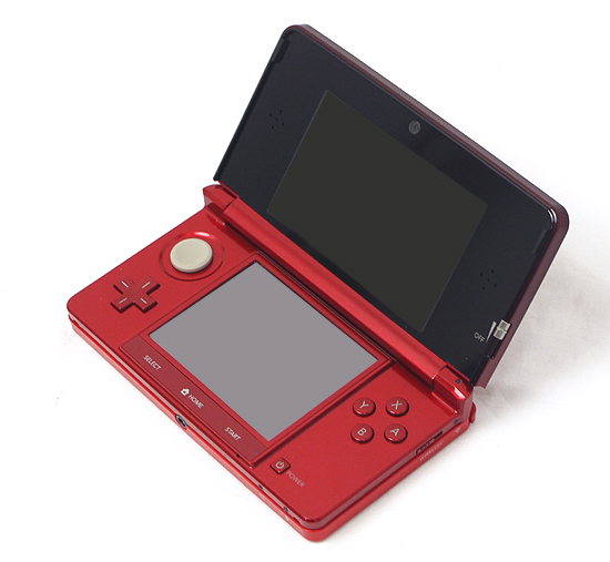 【中古】任天堂　ニンテンドー3DS フレアレッド　CTR-S-RAAA　本体いたみ