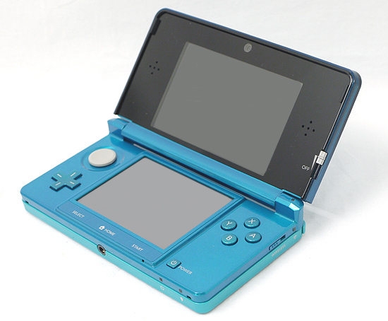 【中古】任天堂　ニンテンドー3DS アクアブルー　CTR-S-BAAA　本体のみ　本体・液晶画面いたみ