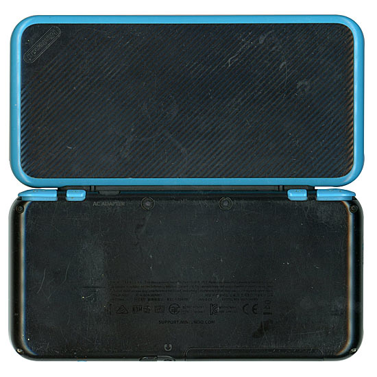 【中古】任天堂　Newニンテンドー2DS LL ブラック×ターコイズ　本体・液晶画面いたみ 元箱あり