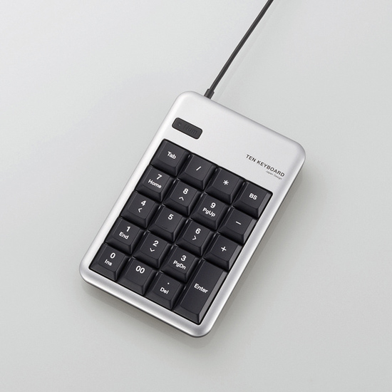 【新品】ELECOM　USBテンキーボード　TK-TCM012SV　シルバー