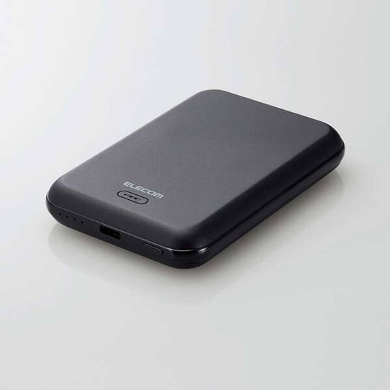 【新品】ELECOM　マグネット付きワイヤレス充電対応モバイルバッテリー 5000mAh DE-C40-5000BK　ブラック