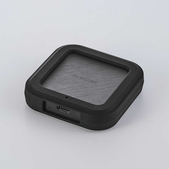 【新品】ELECOM　外付けポータブルSSD　ESD-EHC2000GBK　ブラック　2TB