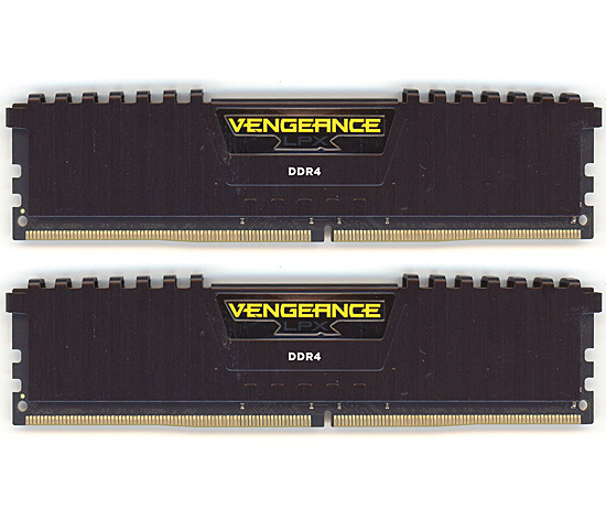 【中古】Corsair CMK16GX4M2A2133C13 DDR4 PC4-17000 8GB 2枚