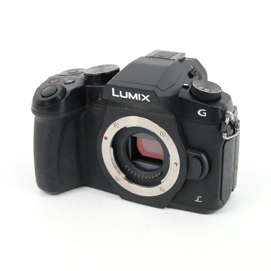 【中古】Panasonic　LUMIX DMC-G8-K ボディ　ブラック