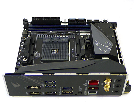 【中古】GIGABYTE　Mini ITXマザーボード B550I AORUS PRO AX Rev.1.0　SocketAM4