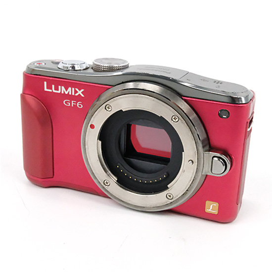 【中古】Panasonic　LUMIX DMC-GF6-R ボディ　レッド　液晶画面いたみ