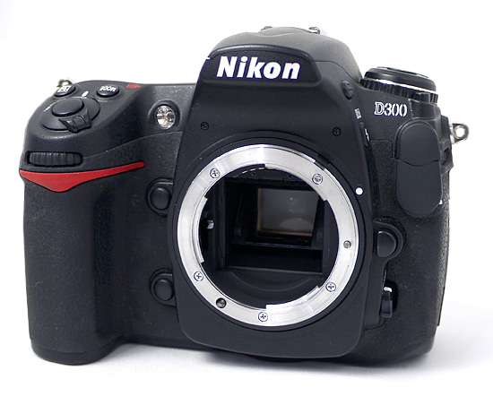 【中古】Nikon　デジタル一眼レフカメラ D300 ボディ　訳あり