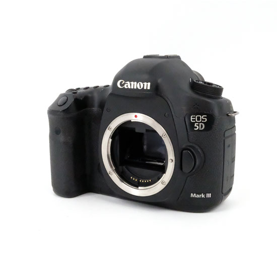 【中古】Canon製　デジタル一眼レフ EOS 5D Mark III ボディ　本体のみ　液晶画面いたみ