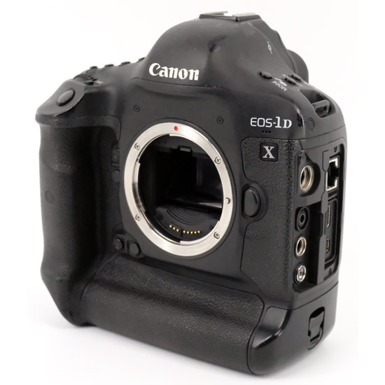 【中古】Canon製　デジタル一眼レフカメラ EOS-1D X ボディ　端子カバーなし　本体いたみ