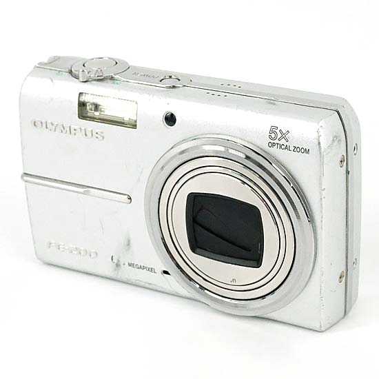 【中古】OLYMPUS　CAMEDIA FE-200　600万画素　本体いたみ