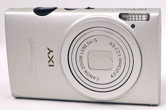 【中古】Canon製　デジカメ IXY 220F　シルバー　1610万画素　本体のみ