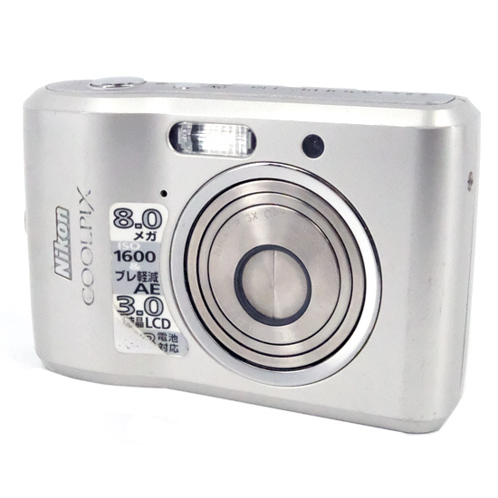 【中古】Nikon　デジカメ COOLPIX L18　シルバー　800万画素　本体のみ　液晶画面いたみ