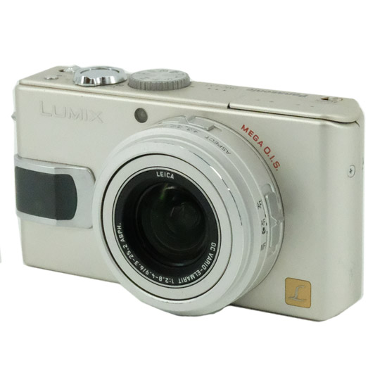 【中古】Panasonic　LUMIX DMC-LX1-S　シルバー/840万画素　本体のみ