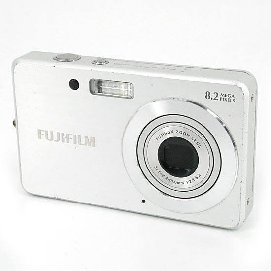 【中古】FUJIFILM デジカメ　FinePix J10　シルバー 815万画素　本体のみ　本体いたみ