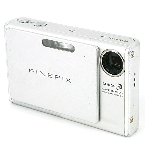 【中古】FUJIFILM製　FinePix Z3　512万画素　本体のみ