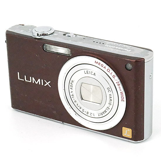 【中古】Panasonic　LUMIX DMC-FX33-T　ブラウン/810万画素　本体いたみ