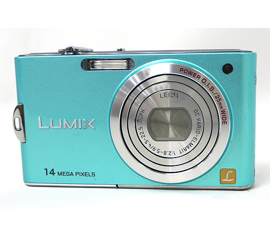 【中古】Panasonic　LUMIX DMC-FX66-A　ブルー/1470万画素　液晶画面いたみ 元箱あり