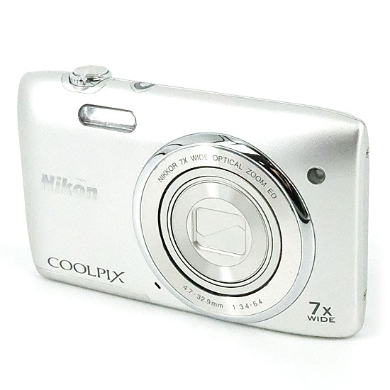 【中古】Nikon製　デジカメ COOLPIX S3400　液晶画面いたみ