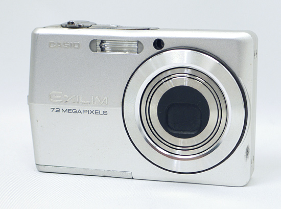 【中古】CASIO製　EXILIM ZOOM EX-Z700　シルバー　720万画素