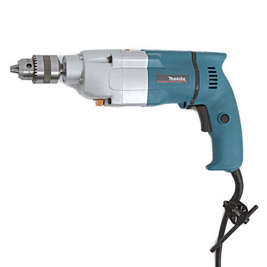 【新品】マキタ　震動ドリル HP2032
