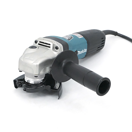 【新品】【新品(箱きず・やぶれ)】 マキタ　100mmディスクグラインダー　GA4041C