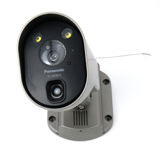 【新品】Panasonic　センサーライト付屋外ワイヤレスカメラ　VL-WD813K