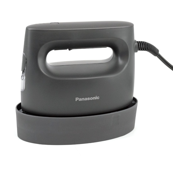 【新品】Panasonic　衣類スチーマー　NI-FS70A-K　カームブラック