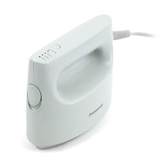 【新品】Panasonic　衣類スチーマー　NI-FS60B-G　セージグリーン