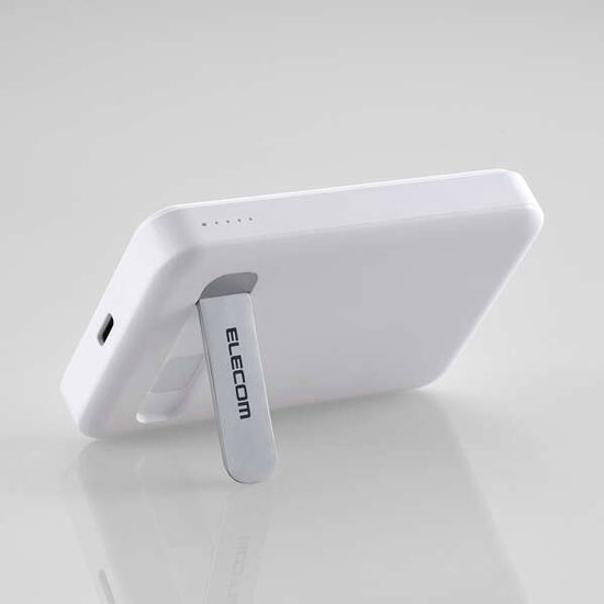 【新品】【新品(開封のみ)】 ELECOM　ワイヤレスモバイルバッテリー 5000mAh DE-C53-5000WH　ホワイト