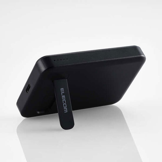 【新品】【新品(開封のみ)】 ELECOM　ワイヤレスモバイルバッテリー 5000mAh DE-C53-5000BK　ブラック