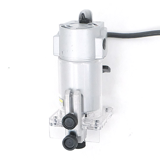 【新品】【新品訳あり(箱きず・やぶれ)】 マキタ　トリマ 6mm　3701