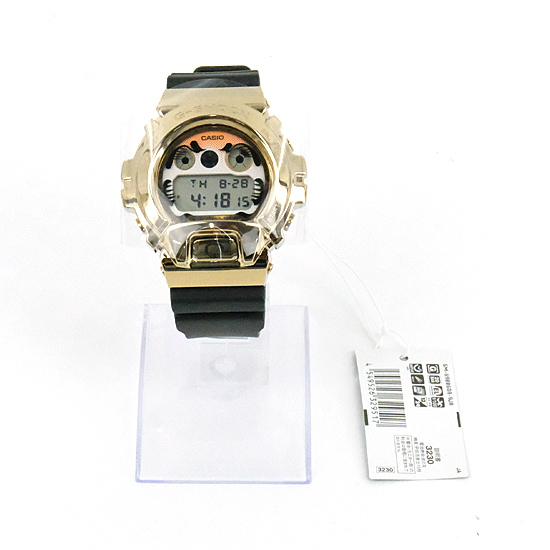 【新品】CASIO　腕時計 G-SHOCK 達磨 GM-6900GDA-9JR
