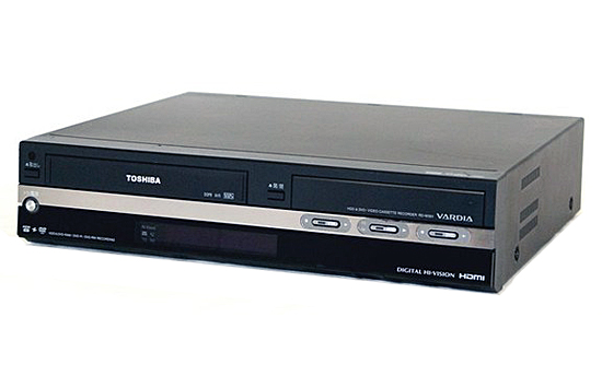 【中古】TOSHIBA製　VTR一体型HDD&DVDレコーダー　RD-W301