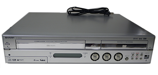 【中古】SHARP　ビデオ一体型DVDレコーダー 160GB　DV-HRW50　本体のみ