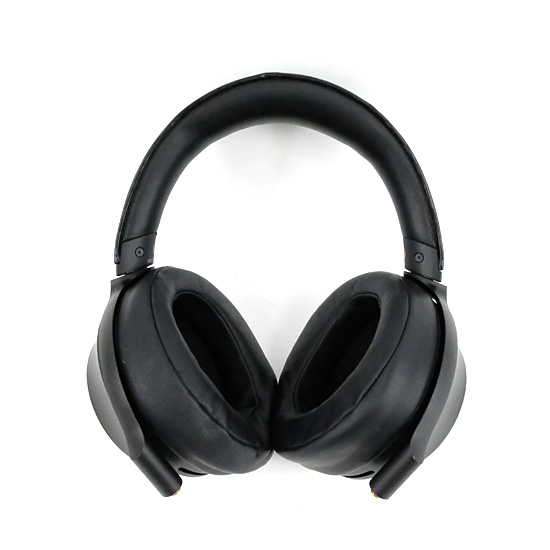 【中古】SONY製　密閉ヘッドバンド型ヘッドフォン　MDR-Z7M2