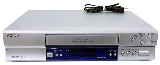 【中古】Victor　VHS Hi-Fiビデオ　HR-B13　リモコン付き　リモコンいたみ
