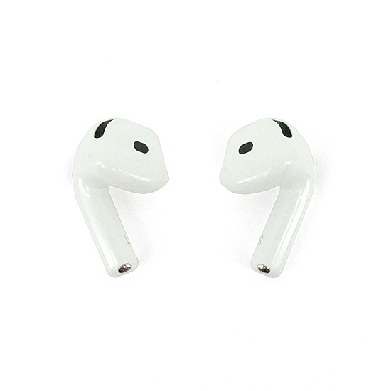 【中古】APPLE　ワイヤレスヘッドホン AirPods 4 第4世代　MXP63J/A 元箱あり