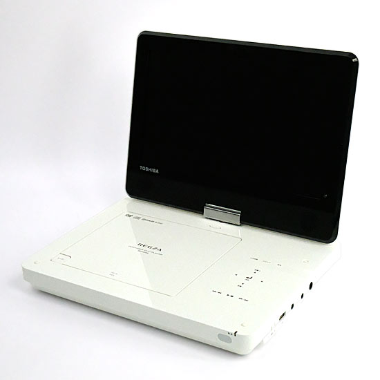 【中古】TOSHIBA　10.1V型 ポータブルDVDプレーヤー REGZA　SD-P1010S　ACアダプターなし