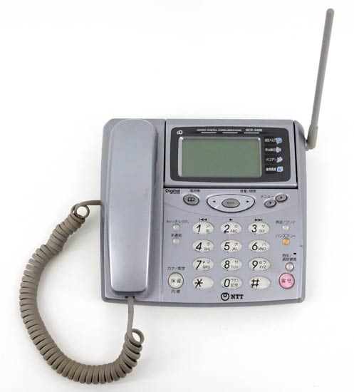 【中古】NTT　電話機　DCP-4400　本体のみ　本体いたみ